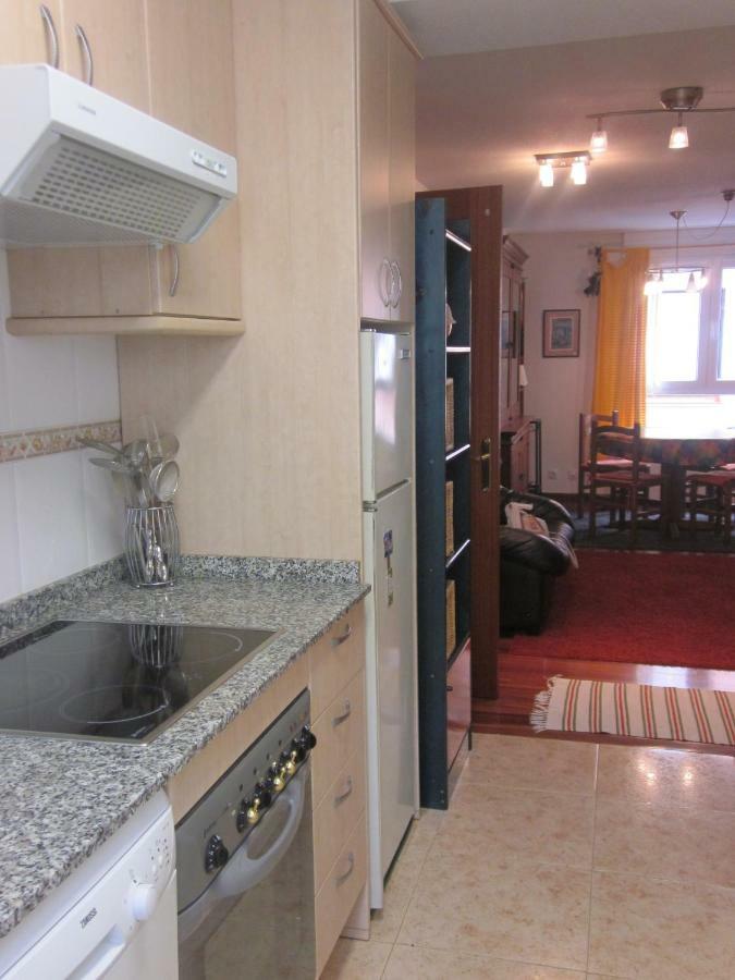 Ea Playa Montana45'Guggemhein A 200M Andando Playa Y Del Centro Pueblo Apartment Ea Exterior photo